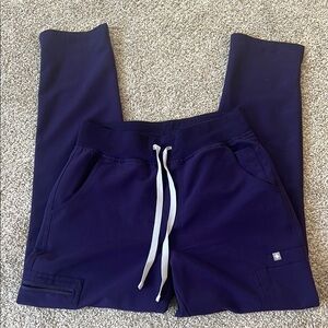 Figs high waisted Yola skinny scrub pants